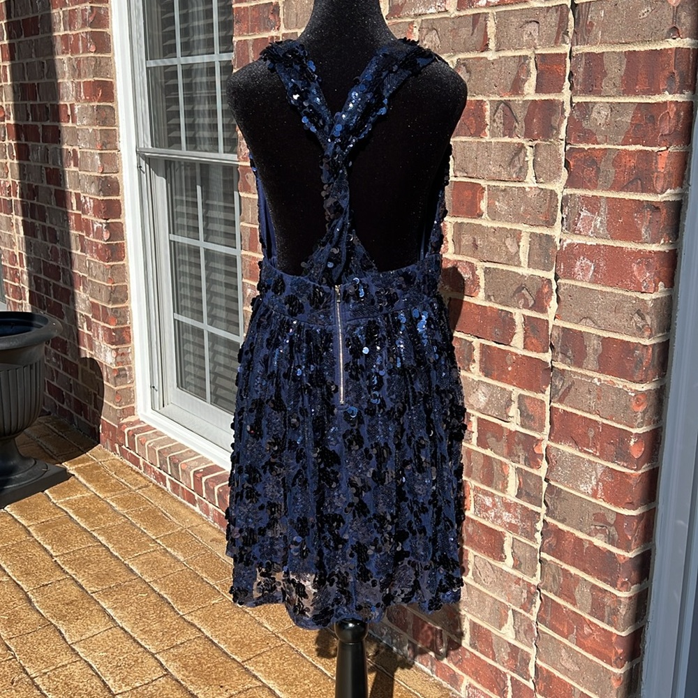 💙Lulus Got That Glam 💙 - Picture 6 of 14